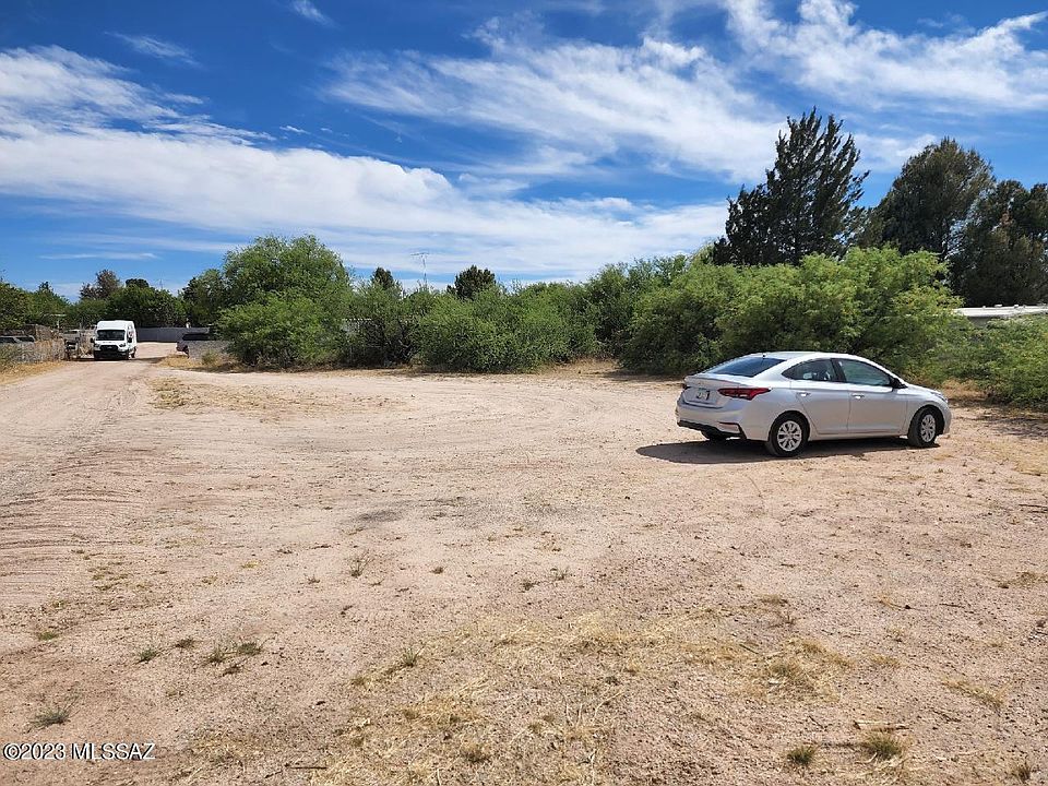 1st image of 1028 S Cactus St #128