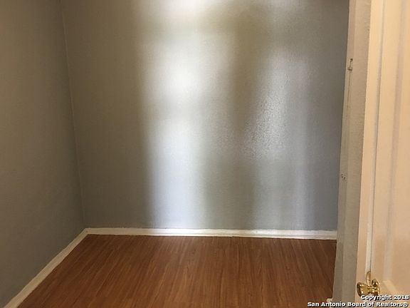 2nd image of 218 Claremont APT 2