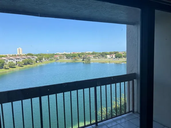 10290 NW 9th Street Cir APT 512, Miami, FL 33172