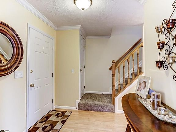 4th image of 2362 Sunflower Dr