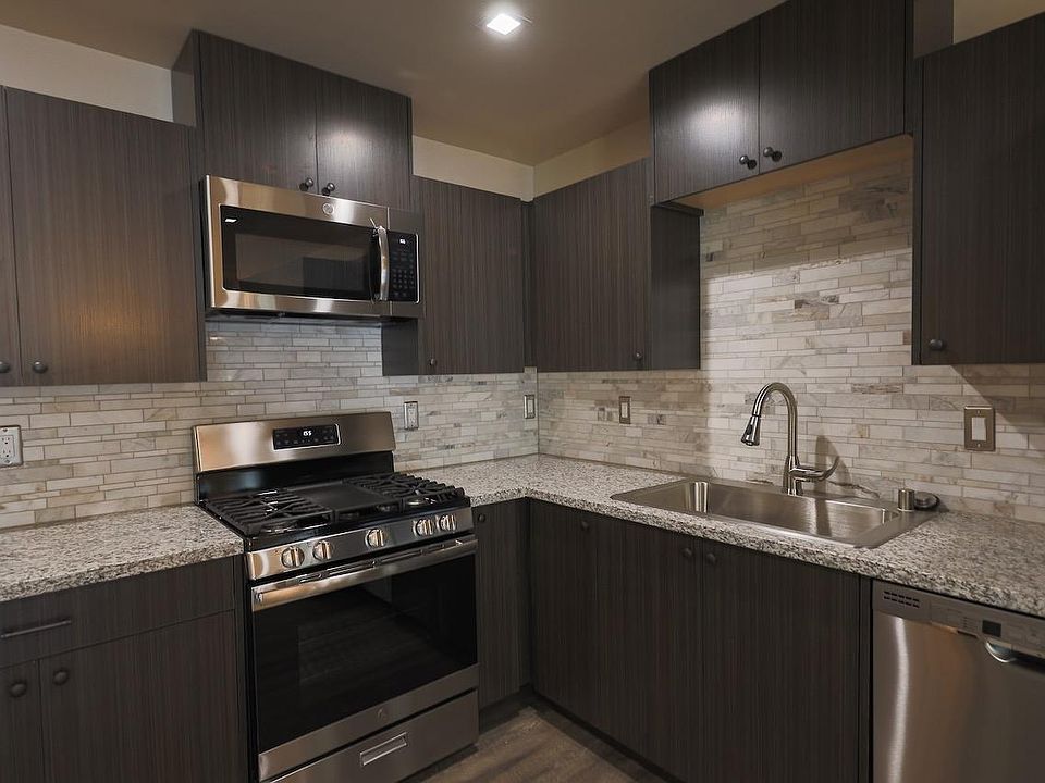 1st image of 2069 12th St #5
