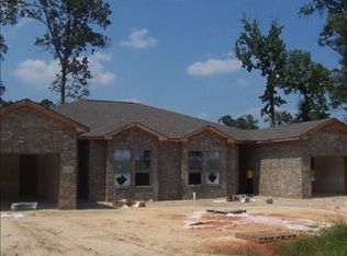 156 Village Oaks Ot, Ponchatoula, LA 70454