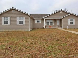 5527 Red Tailed Hawk Dr, Hillsboro, MO 63050