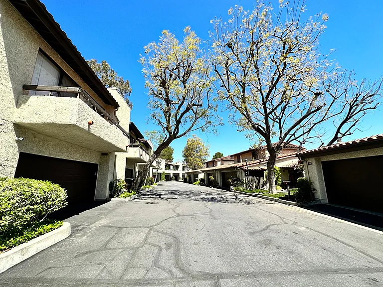768 Fremont Villas — Photo 4