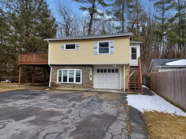 204 Fiske St, Southbridge, MA 01550