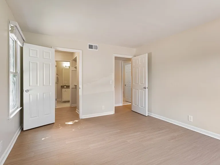 Blythewood — Photo 15