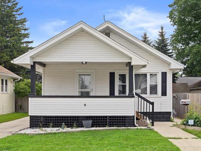 7519 10th AVENUE, Kenosha, WI, 53143
