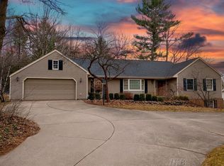 455 Saint Andrews Dr, Gladwin, MI 48624
