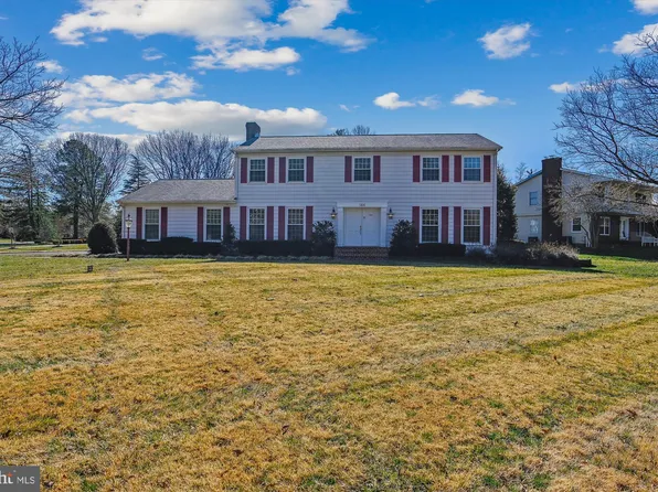 144 Cardamon Dr, Edgewater, MD 21037