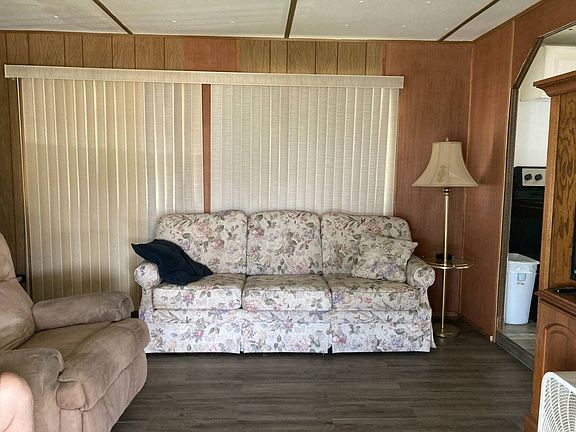 4th image of 3344 E Dean St