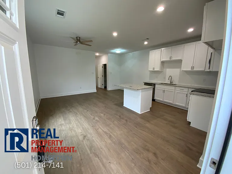 2265 Rosemary Dr #B — Photo 3