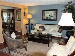 6 First Light Ct, Rosedale, MD 21237