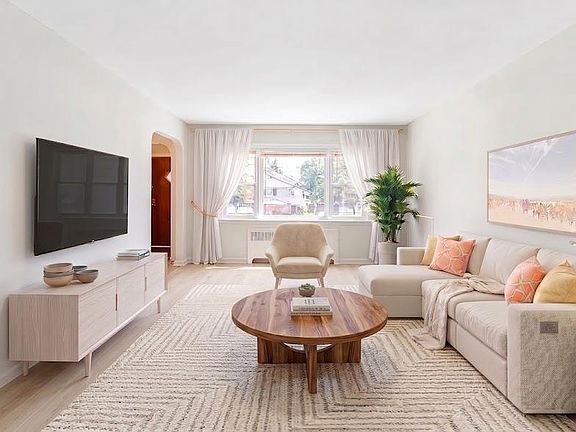 2nd image of 80-15B 168th Street