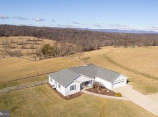 825 Graveltown Rd, Quicksburg, VA 22847