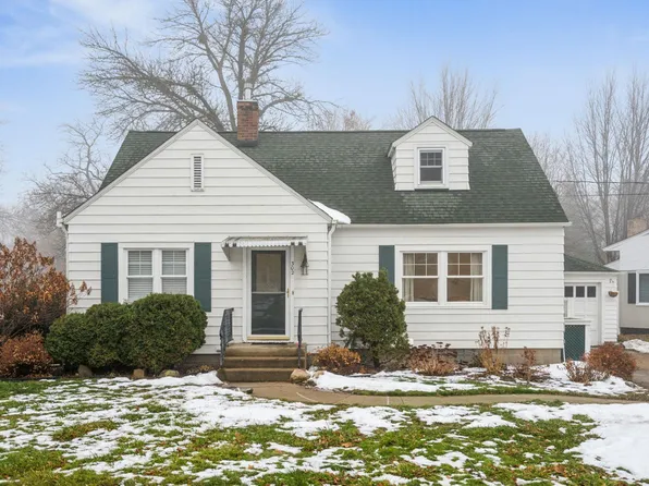 302 2nd Ave SE, Nya, MN 55397