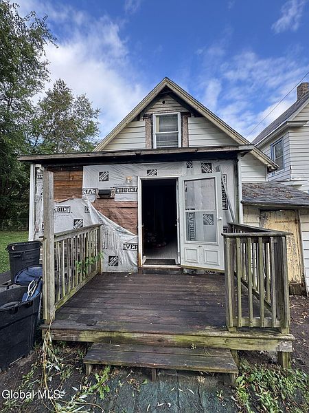 5th image of 1668 Lake Boulevard