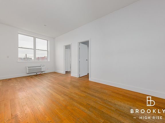 3rd image of 343 Broadway APT 4R