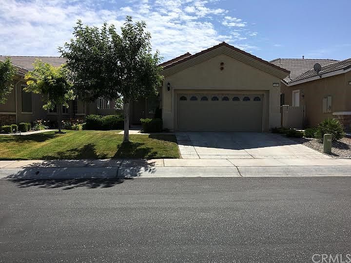1st image of 10451 Glen Oaks Ln