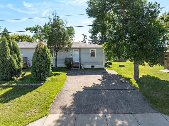 5th image of 3301 1st St SE