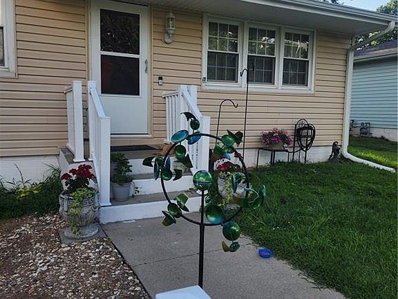 2nd image of 2608 S 27th Ter