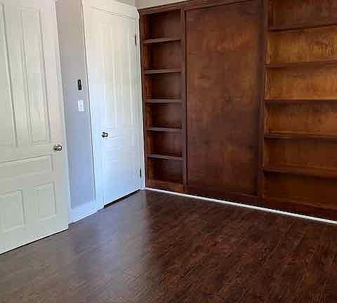 4th image of 116 Floral Ave