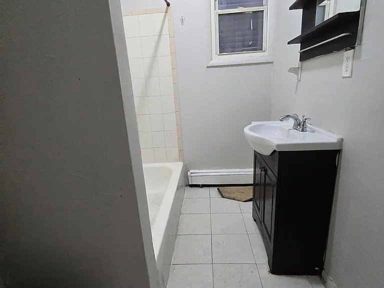 106 Old Bergen Rd #1A — Photo 3