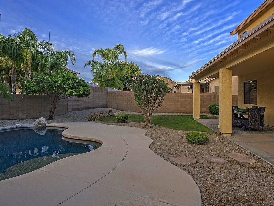 1st image of 6966 W El Cortez Pl