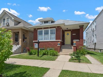 5124 W Warwick Ave, Chicago, IL, 60641