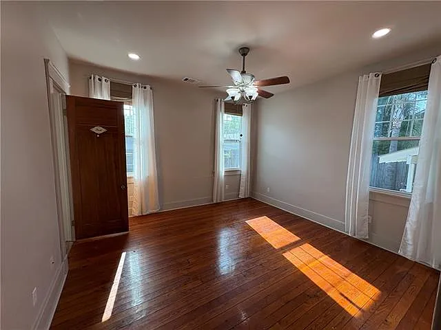 4519 S Derbigny St — Photo 13