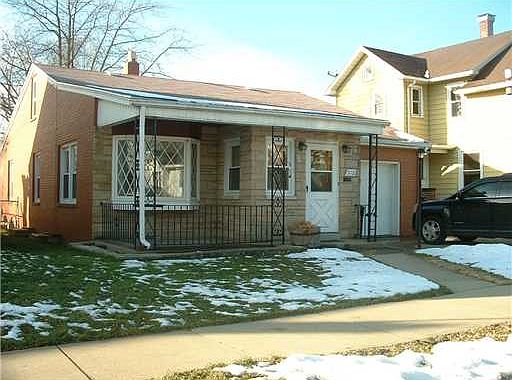 1st image of 713 S 25th St