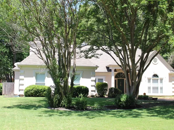 8916 Cedar Mills Cv, Cordova, TN 38016
