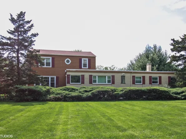 1330 S Villa Ave, Villa Park, IL 60181