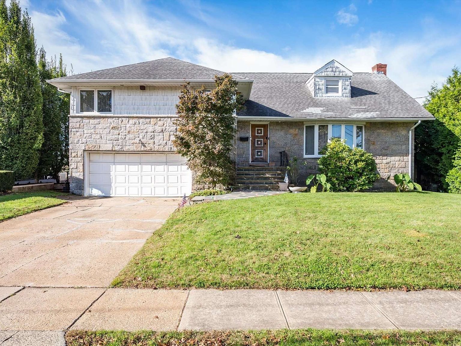 2840 Lindenmere Drive, Merrick, NY 11566 MLS 3511954 Zillow