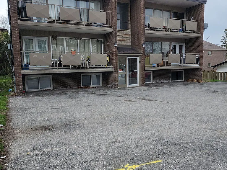 207 Trent St E #2 — Photo 22