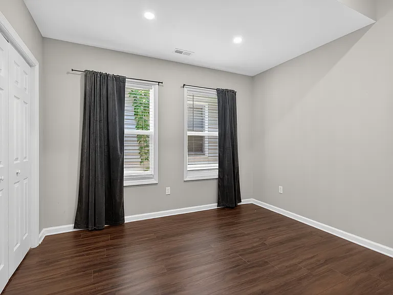 614 N Upper St — Photo 14