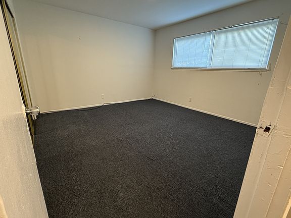 5th image of 3538 Brookdale Ave #17520247