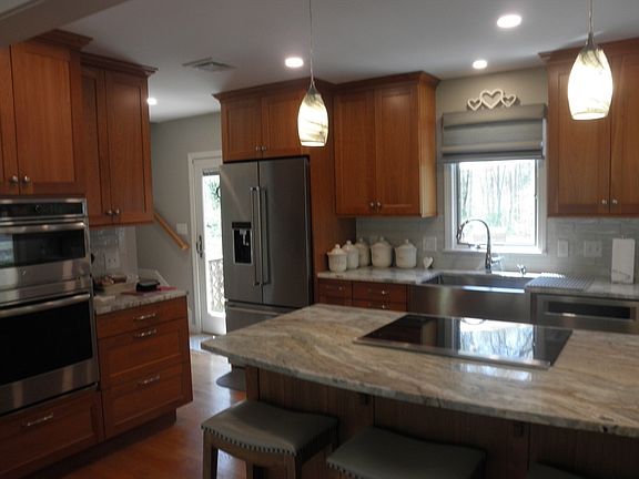 5th image of 236 Cumberland Ave