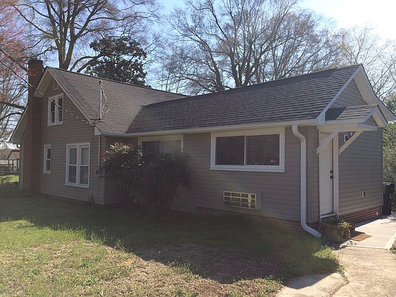 Nice side view w/ back door