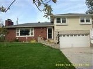 504 Cardinal Dr, Crown Point, IN 46307