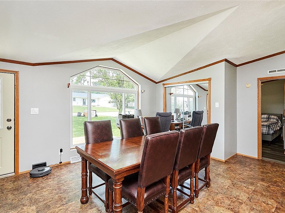 722 Locust St, Minburn, IA 50167 Zillow