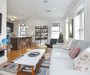 Rented by Nest Seekers International