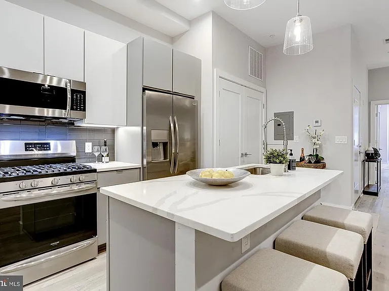 1420 N Capitol St NW #102 — Photo 6