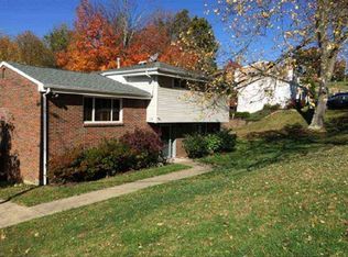 35 Vernon Dr, Charleroi, PA 15022