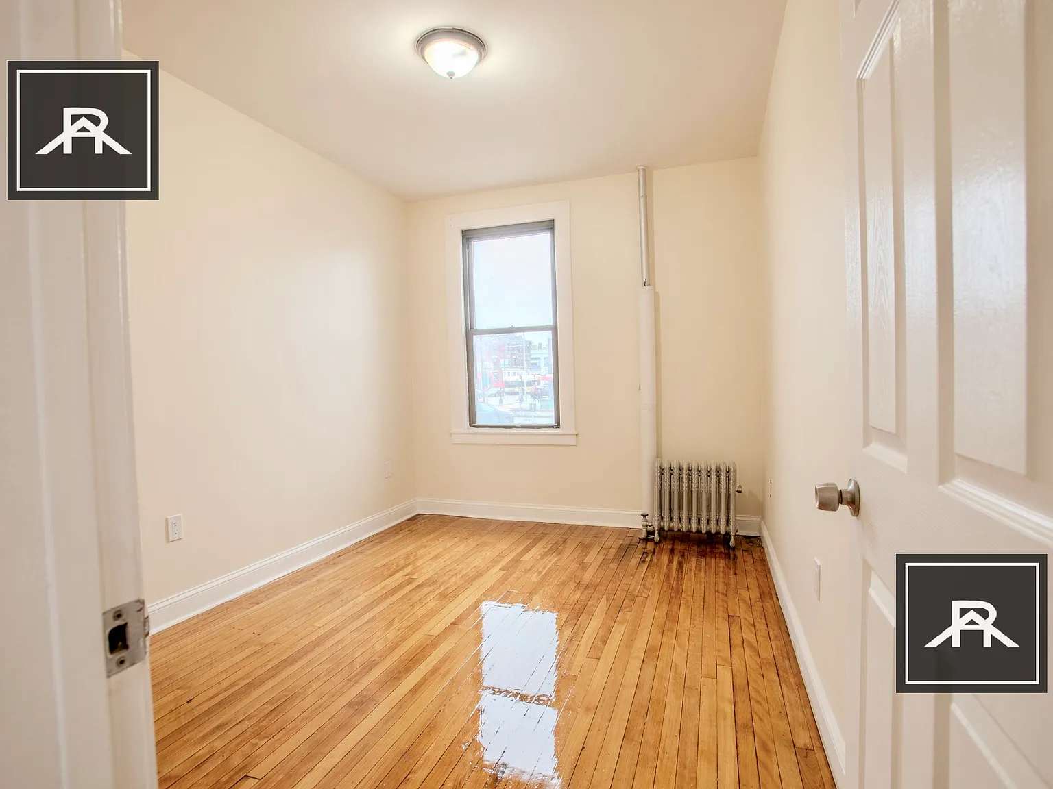 1222 Commonwealth Ave — Photo 4