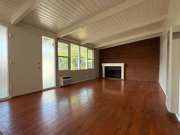 2nd image of 415 S Baldwin Ave APT 4
