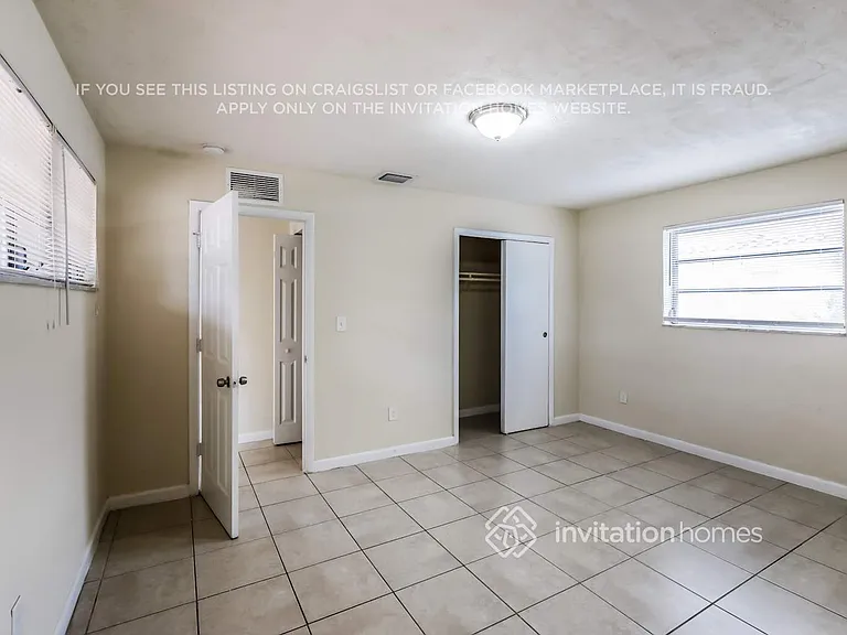 4641 NW 7th Dr — Photo 7