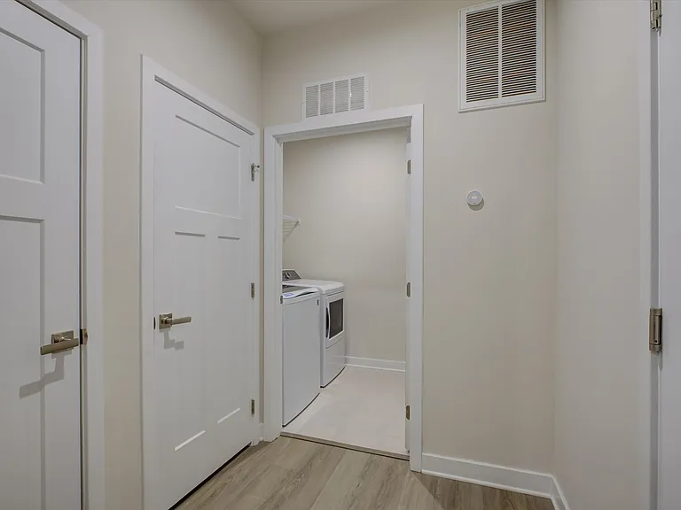 6377 Ashton Park Dr — Photo 29