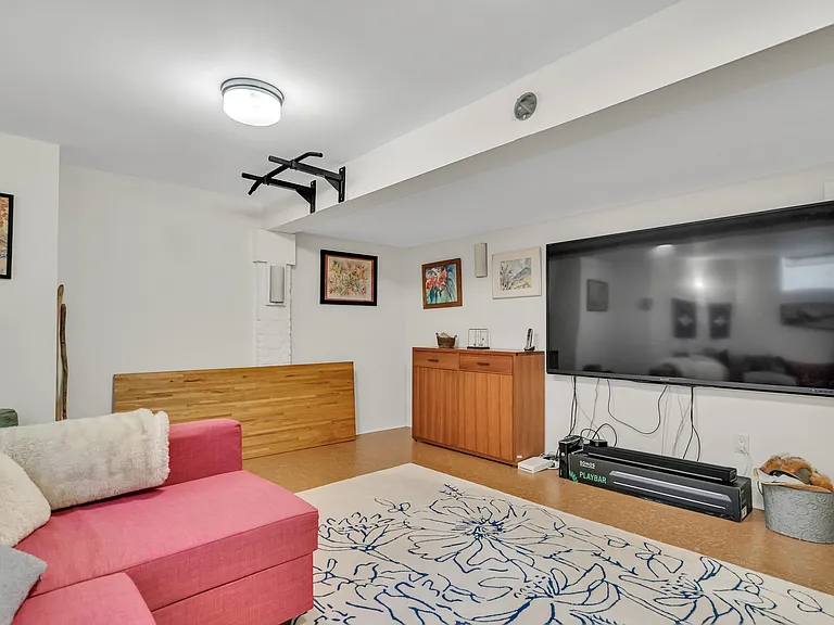 64 Gorham St #64 — Photo 26