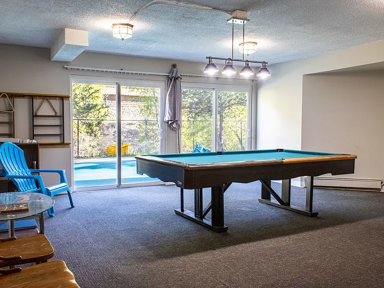 Big Horn Apartments — Photo 15