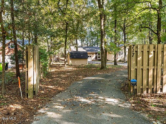 2nd image of 717 Porters Neck Road